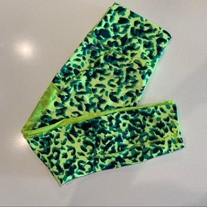 Fabletics Crop Leggings